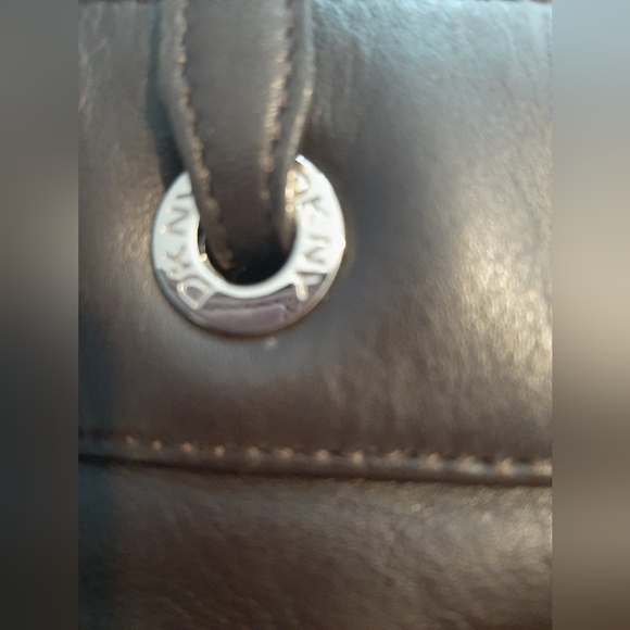 DKNY brown leather tote - Picture 3 of 7